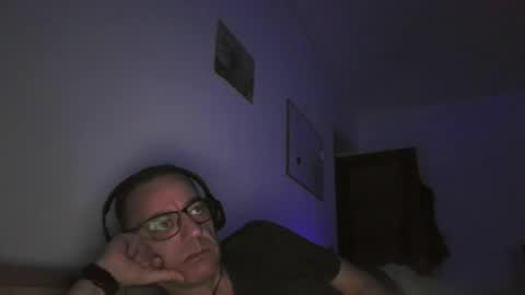 rogerrabbit2023 online show from September 18, 8:22 pm