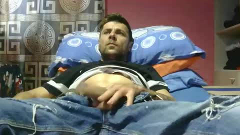 Banderas online show from March 17, 3:15 pm