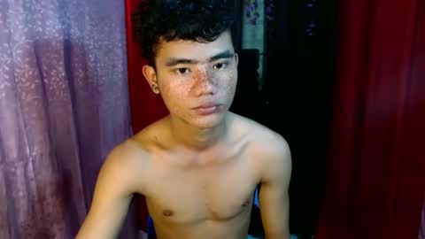 Snapshot of roianboyyy chatting on May 29, 11:14 pm roianboyyy online show from May 29, 11:14 pm