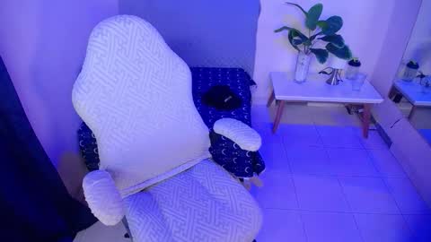 Snapshot of rokko_tgn chatting on February 23, 6:49 pm Rokko online show from February 23, 6:49 pm