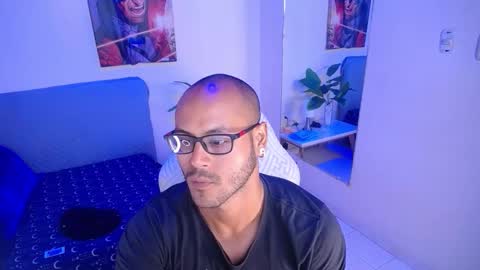 Snapshot of rokko_tgn chatting on February 24, 6:17 pm Rokko online show from February 24, 6:17 pm