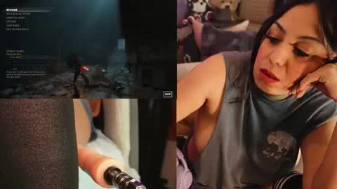 Snapshot of roknblaze chatting on December 18, 3:01 am Rok-N-Blaze online show from December 18, 3:01 am