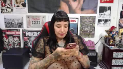 Rolly online show from December 3, 10:30 pm