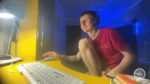 Snapshot of roma305991 chatting on July 11, 8:00 pm roma305991 online show from July 11, 8:00 pm