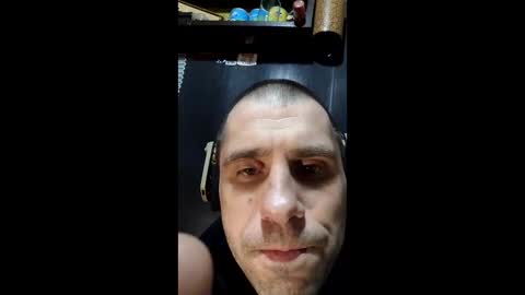 Snapshot of romahka999 chatting on May 9, 6:18 am Roma online show from May 9, 6:18 am
