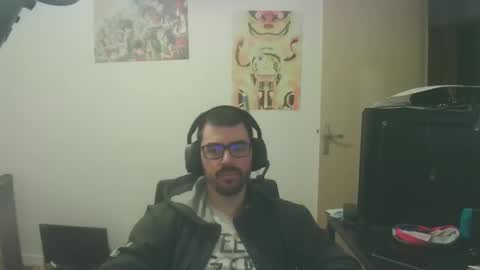 romainb72 online show from March 9, 8:31 pm