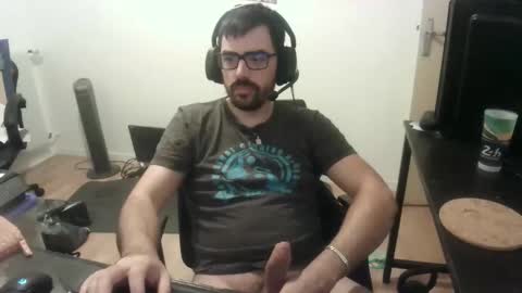 romainb72 online show from September 14, 9:47 pm