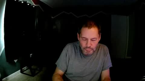 Snapshot of romander2017 chatting on July 12, 9:39 pm Wasati online show from July 12, 9:39 pm