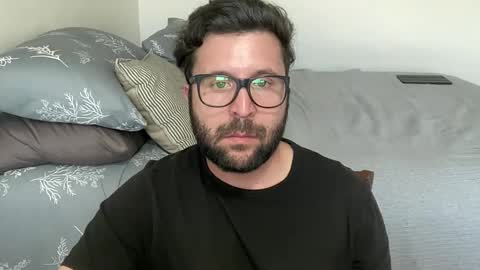 romeo_611842 online show from March 17, 10:35 pm