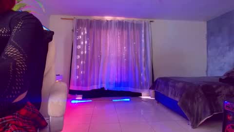 R O M E O  online show from March 7, 5:54 pm