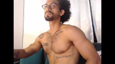 R O M E O  online show from March 18, 8:50 am