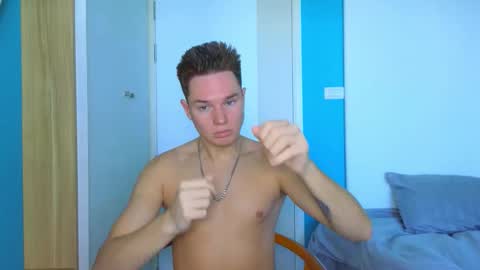 Romeo online show from November 4, 4:00 am