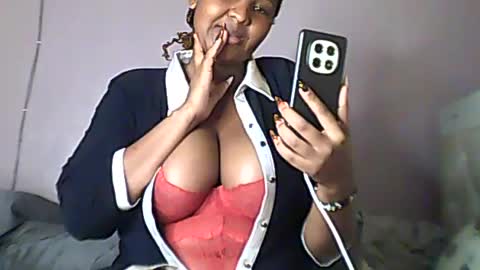 Snapshot of romina_26 chatting on June 30, 11:39 pm Romina 26 online show from June 30, 11:39 pm