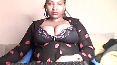 Snapshot of romina_26 chatting on July 14, 2:05 am Romina 26 online show from July 14, 2:05 am
