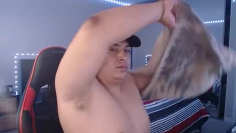 Snapshot of rompecorazones856235 chatting on November 25, 9:20 am rompecorazones856235 online show from November 25, 9:20 am