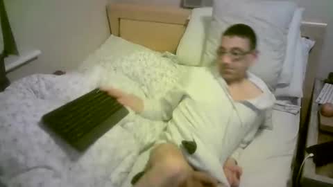 Snapshot of romson998181 chatting on March 8, 11:19 pm romson998181 online show from March 8, 11:19 pm