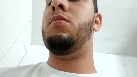 Snapshot of ronal498036 chatting on October 23, 4:34 am ronal498036 online show from October 23, 4:34 am