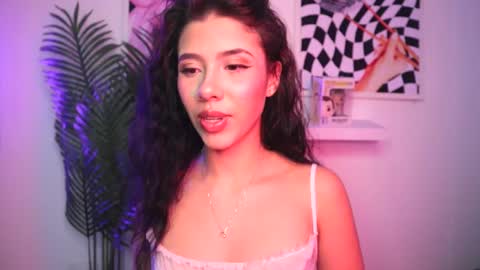 Snapshot of ronieeplay chatting on December 16, 4:02 am Roni online show from December 16, 4:02 am