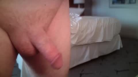 Snapshot of ronin098 chatting on May 28, 1:52 pm ronin098 online show from May 28, 1:52 pm