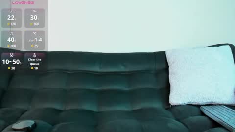 Snapshot of ronnie_fallout chatting on January 10, 10:36 pm Ronnie online show from January 10, 10:36 pm