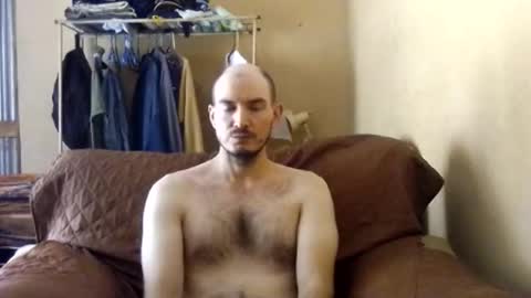 Snapshot of ronniemaster chatting on April 15, 7:21 pm ronniemaster online show from April 15, 7:21 pm