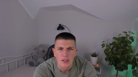 Snapshot of rony_winston chatting on December 2, 1:24 pm Rony online show from December 2, 1:24 pm