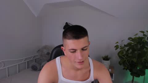 Snapshot of rony_winston chatting on December 2, 4:31 pm Rony online show from December 2, 4:31 pm