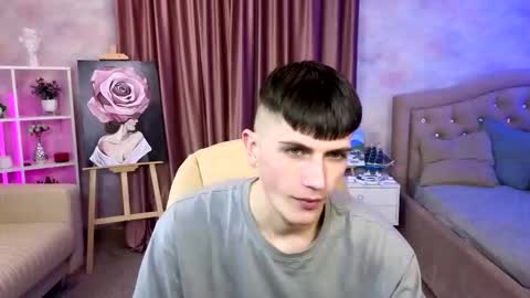 Snapshot of rony_winston chatting on February 18, 7:32 pm Rony online show from February 18, 7:32 pm