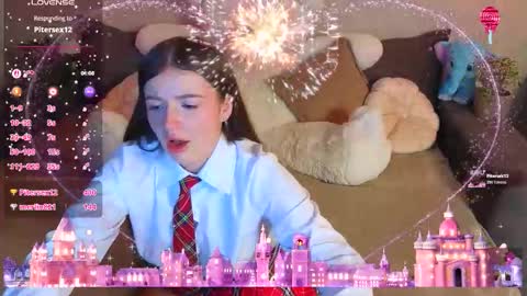 roraline_lov online show from March 12, 4:13 pm