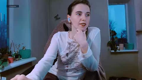 rosa843850 online show from March 25, 4:35 pm