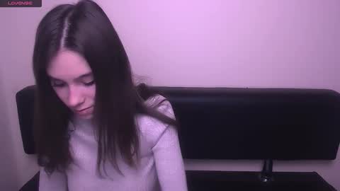 Rose online show from February 18, 7:59 am