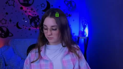Black Swan online show from April 21, 7:17 pm