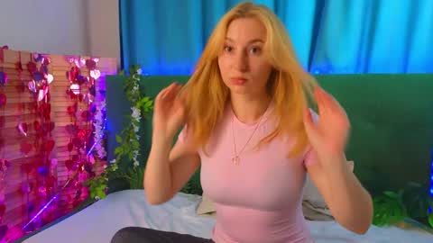 rosaliehandley online show from May 31, 7:48 am