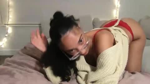 Rosalina online show from February 9, 5:22 am