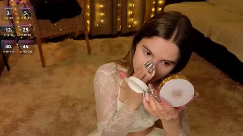 Kylie online show from February 16, 5:09 pm