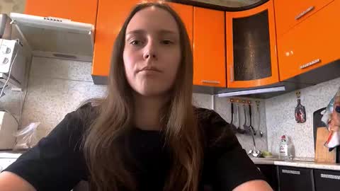 Emma online show from March 25, 9:26 am