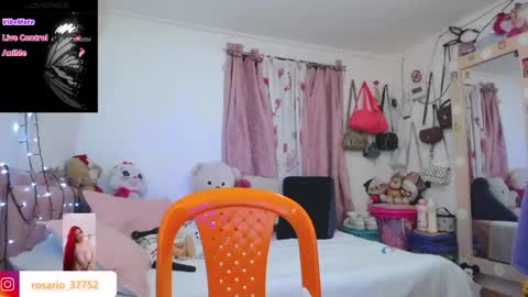 Snapshot of rosario_1996 chatting on September 28, 3:23 am rosario_1996 online show from September 28, 3:23 am