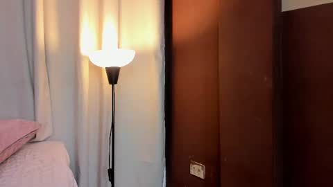Snapshot of rosario_tijeraxxx chatting on June 24, 7:13 pm rosario_tijeraxxx online show from June 24, 7:13 pm