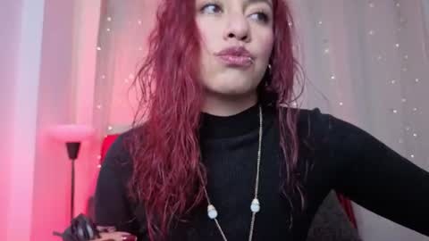 Snapshot of rosario_tijeraxxx chatting on June 26, 2:54 pm rosario_tijeraxxx online show from June 26, 2:54 pm