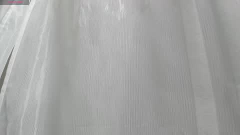 Snapshot of rose__monroe chatting on April 19, 7:27 pm rose__monroe online show from April 19, 7:27 pm