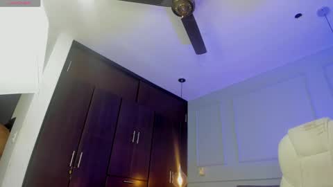 Snapshot of rose__monroe chatting on April 28, 9:20 pm rose__monroe online show from April 28, 9:20 pm