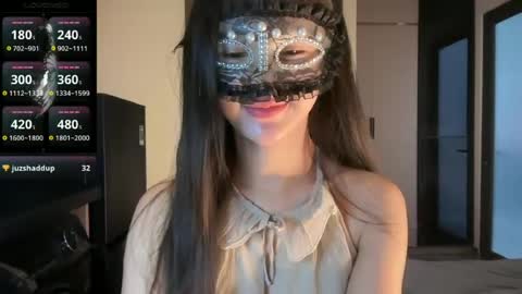 Snapshot of rose_ah chatting on June 29, 6:08 am rose_ah online show from June 29, 6:08 am