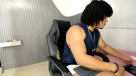 Snapshot of rose_bluet chatting on May 1, 3:00 am Rose online show from May 1, 3:00 am