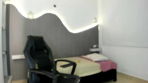Snapshot of rose_bluet chatting on May 15, 2:40 am Rose online show from May 15, 2:40 am