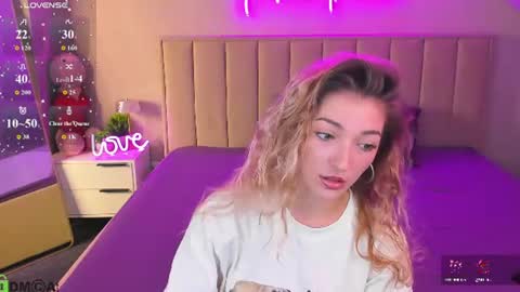 Snapshot of rose_dixon chatting on July 12, 11:29 pm Kimberlly online show from July 12, 11:29 pm