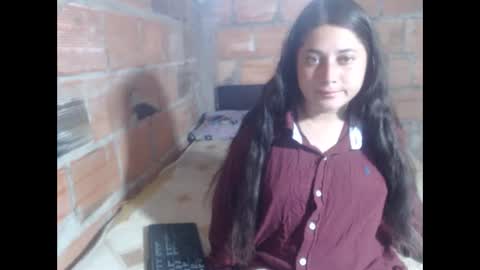 rose and domy online show from December 1, 5:29 pm