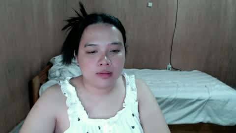 Snapshot of rose_heartfilia chatting on June 27, 6:18 am Danielle online show from June 27, 6:18 am