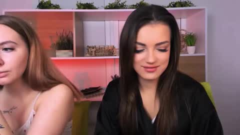 rose online show from October 24, 8:33 am