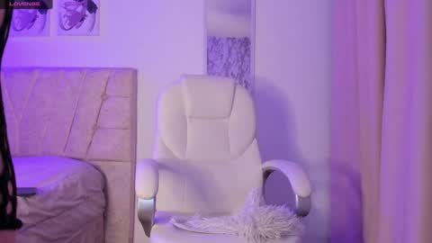   online show from February 1, 2:47 am