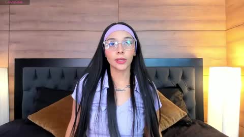 roseaurora online show from March 24, 12:21 pm